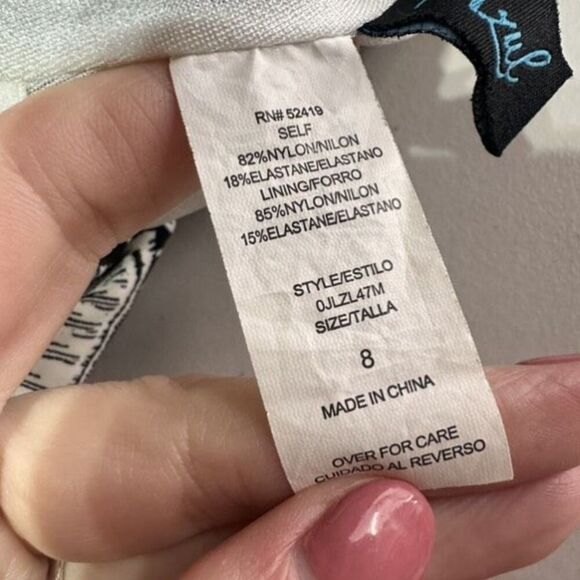 Azul by Maxine Of Hollywood Women's Skirted‎ Swim Dress One Piece Black White 8 - Picture 10 of 13